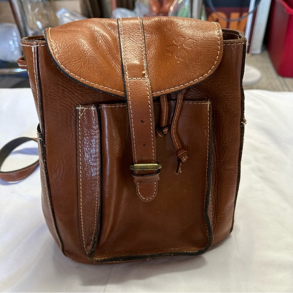 Patricia Nash hobo/purse/backpack is great for on the go. - Picture 1 of 5